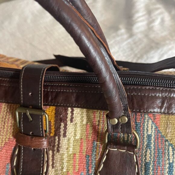 Colorful Patterned Duffel Bag with Leather Accents from Morocco. Handmade! New. - Picture 4 of 11